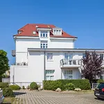 Haus Am Park 12 * Ostseebad Kühlungsborn