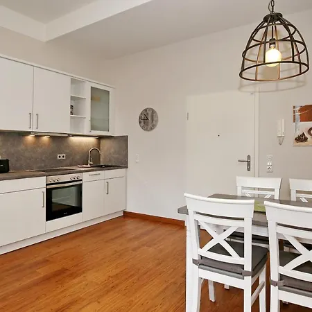 Haus Am Park 12 شقة